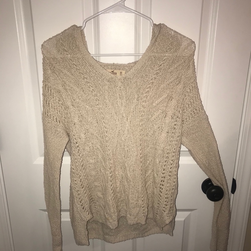 Hollister sweater with hood